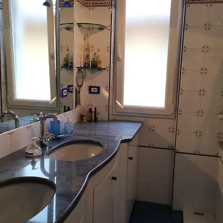 La Casa Di Sarah By Portofinovacanze Apartment