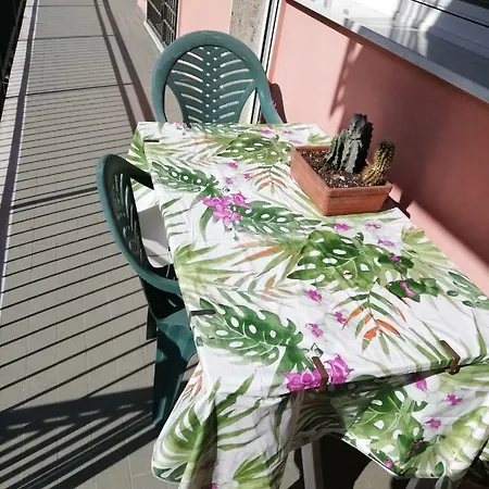 La Casa Di Sarah By Portofinovacanze Apartment Rapallo